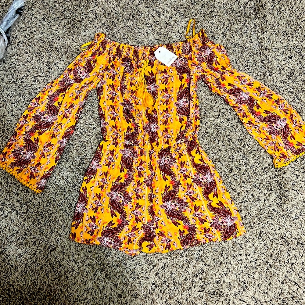NWT Wonderly brand romper size medium